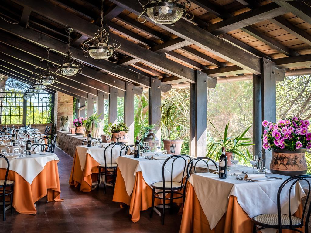 Hotel Bluebay Colle Della Trinita Perugia Corciano Exterior foto