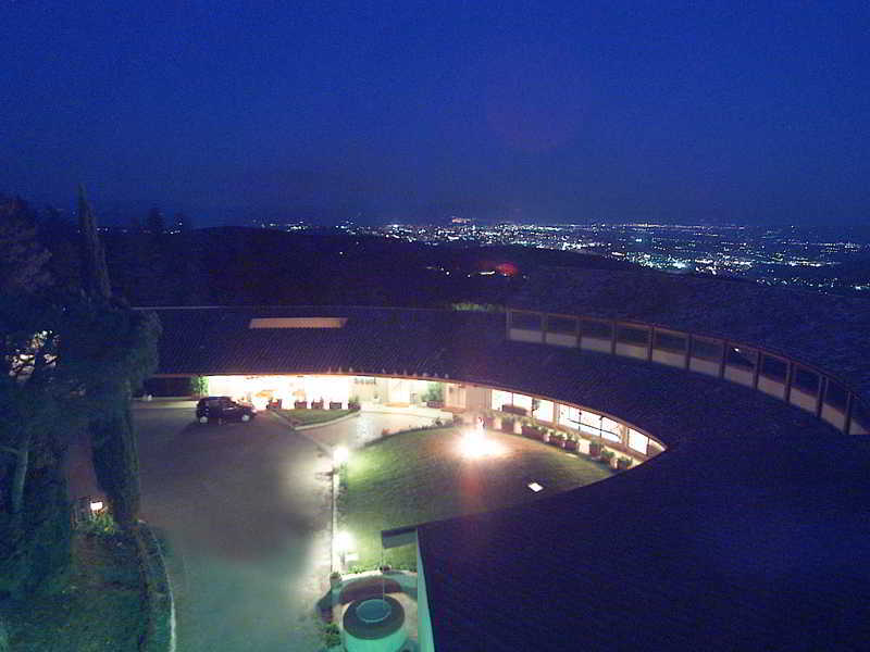 Hotel Bluebay Colle Della Trinita Perugia Corciano Exterior foto